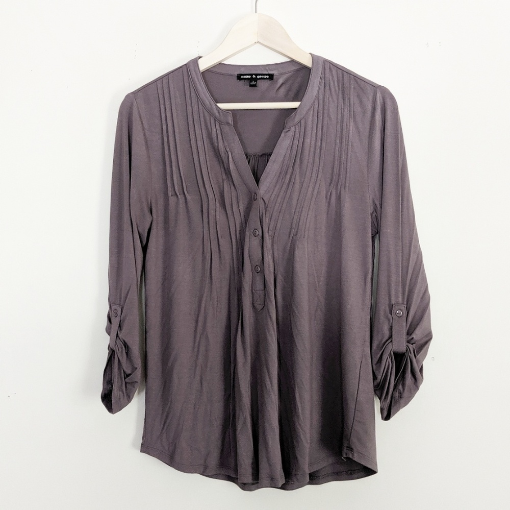 Cable & Gauge Size Small Grey Top
